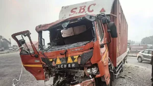 Hiring a Top Truck Accident Lawyer Near Me for Maximum Compensation: Your Easy Path to Justice